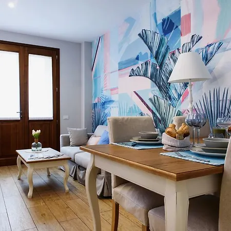 Апартаменты Lora Luxury House