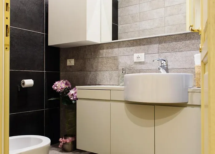 Lora Luxury House Apartament Como