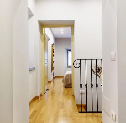 Lora Luxury House Apartament Como