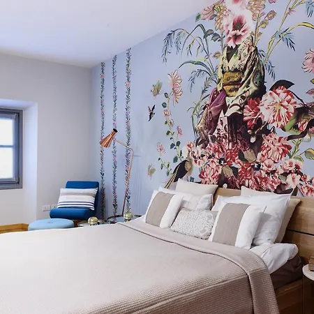 Lora Luxury House 코모